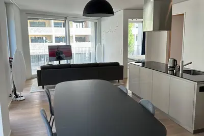 Wohnung im Trendquartier Zentral - 24-7 Check-in With Keybox