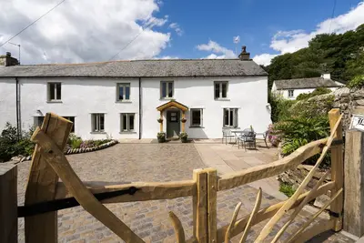 Joe's Cottage -  Brigsteer Village, near Kendal. Dog-friendly