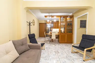 Image de Johnny’s Three Bedroom Apartment \nfor 2-8 people —5min from Nafplio center