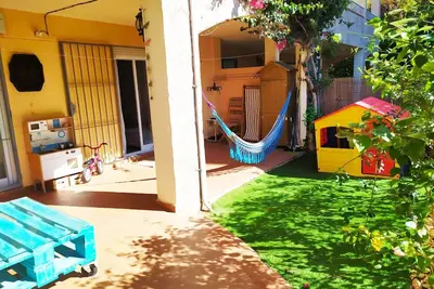 Image de Piso con Jardín, Piscina y Vistas al mar
