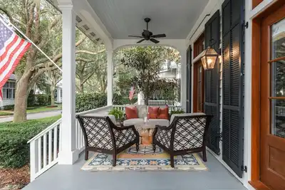 Image de Southern porches, Charming Guest House, Firepit