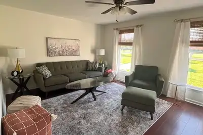 Image de Newly Updated Home w/Easy Access to I-85/I-40