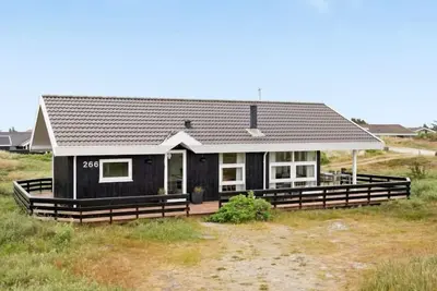 \"Fejzo\" - 700m to the inlet by Interhome