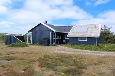 \"Anthonette\" -  from the sea by Interhome