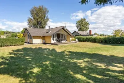 Image de \"Annelore\" - 400m from the sea by Interhome