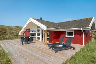 Image de \"Emelie\" - 200m from the sea by Interhome