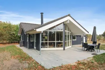 Image de \"Valentin\" - 400m to the inlet by Interhome