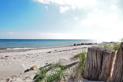 Image de \"Salme\" - 100m from the sea by Interhome