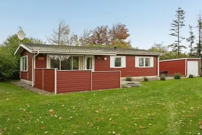 Image de \"Leny\" - 450m to the inlet by Interhome