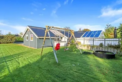 Image de \"Vrage\" - 800m from the sea by Interhome