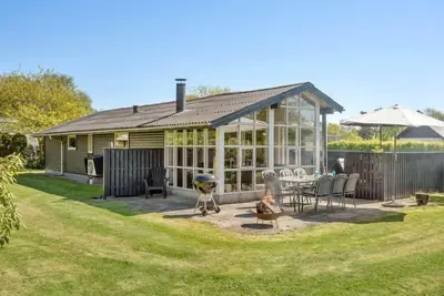 Image de \"Aleksa\" - 400m from the sea by Interhome