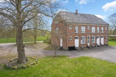 Image de \"Kadri\" - 5km from the sea by Interhome