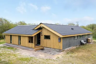 Image de \"Arona\" - 1. 5km from the sea by Interhome