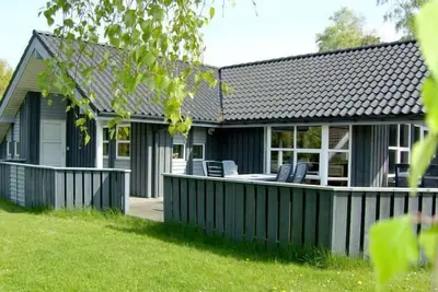 Image de \"Stryd\" - 150m from the sea by Interhome