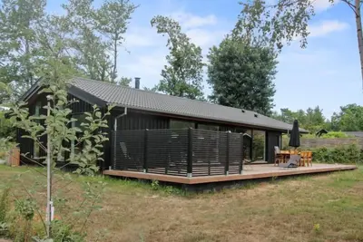 \"Ellin\" - 800m from the sea by Interhome