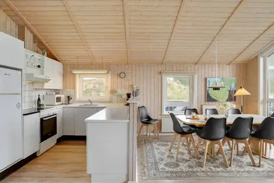 Image de \"Rosali\" - 500m from the sea by Interhome