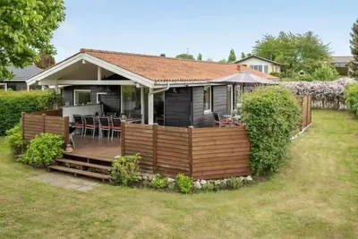 Image de \"Gisl\" - 400m from the sea by Interhome