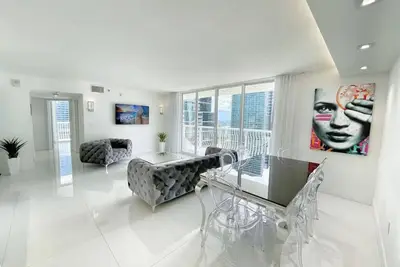 Image de Luxury Sky Villa w/ City & Ocean Views