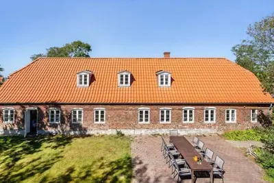 Image de \"Myra\" - 18km from the sea by Interhome