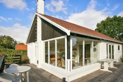Image de \"Melina\" - 100m from the sea by Interhome