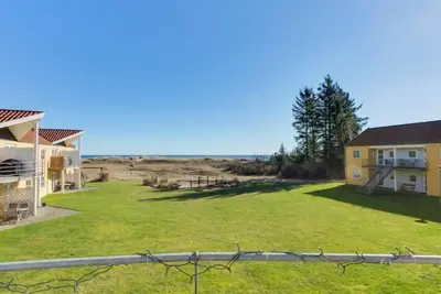 Image de \"Dafna\" - 100m from the sea by Interhome