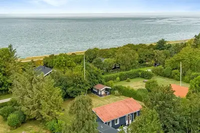 Image de \"Rikhard\" - 75m from the sea by Interhome