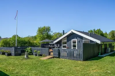 Image de \"Bryti\" - 500m from the sea by Interhome