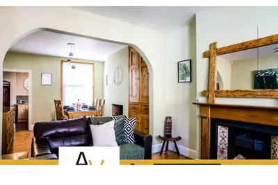 Image de Comfortable 2-Bed House with Garden & Free Parking