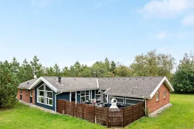 Image de \"Elika\" - 900m to the fjord by Interhome