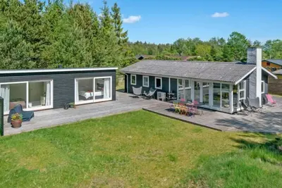 Image de \"Sighwith\" - 500m from the sea by Interhome