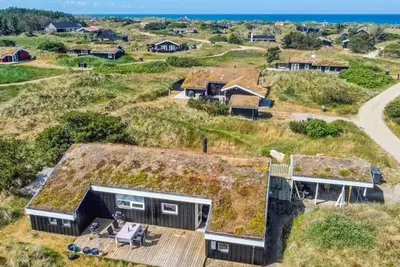 Image de \"Hrefna\" - 500m from the sea by Interhome