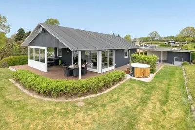 Image de \"Ankarl\" - 700m from the sea by Interhome