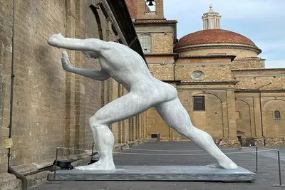 Image de 15th Cent. Abode with Fresco Ceilings Neighboring Basillica & Medici Palace