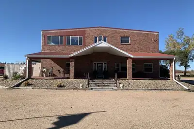 Image de Creekside Cabin West Located next to where the Calamus River enters the lake.