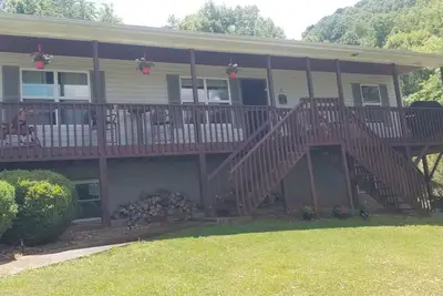 Image de Unique Carolina mountain retreat near Asheville Nc