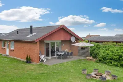 \"Dværg\" - 350m from the sea by Interhome