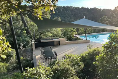 Villa des Grands Carmes Vues exceptionnelles et très grande piscine