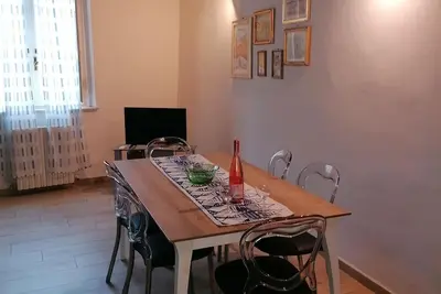 Image de The house in the circle