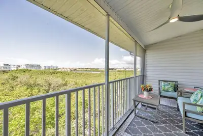 Image de `Mp 203 Luxurious Family-Friendly Townhome with Pool and Private Patio in Indian Shores`