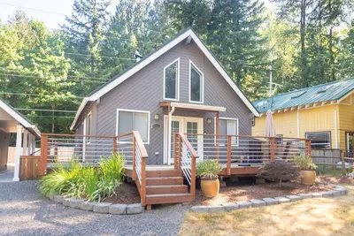 Image de 2br Cabin w/ Hot Tub, Ev Charger, Trails, Ski