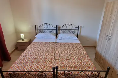 Image de Room with breakfast included in cottage Holiday home in Palmi.