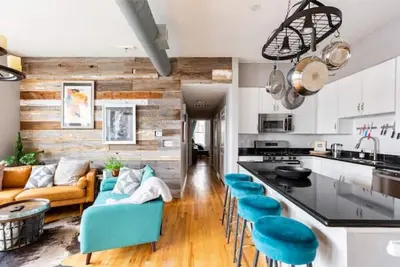 2bd 2ba Condo in Denver, Congress Park