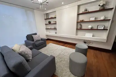 Image de Cozy 2br 24h guard apartment /washer dryer, near hospital / tourism attractions