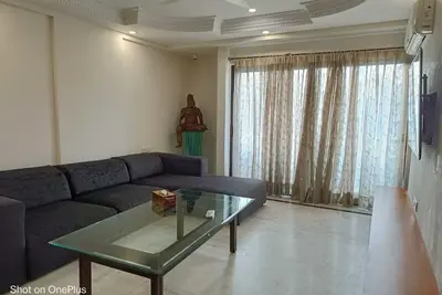 Image de Elegancy at it's Best-Stunning 3 Bhk Apt in Connaught Place
