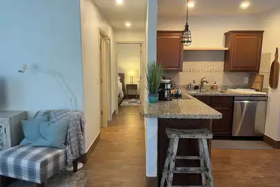 Image de Cute Casita is Pet Friendly!