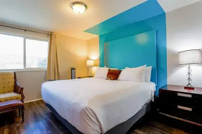 Image de Your Perfect Seaside Getaway! Pet-friendly, Kitchenette, Free Parking!