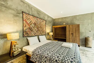 Image de 4 bedrooms villa 800m Beach