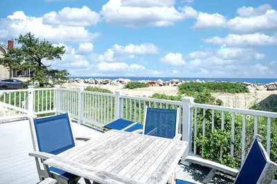 Image de The Lookout by Bayley Vacation Rentals