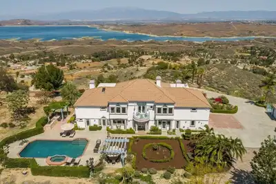 Image de Amazing Family House - W/Pool & Hot Tub, Great Views!
