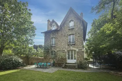 Image de Villa Colombe - Les Demoiselles à Versailles